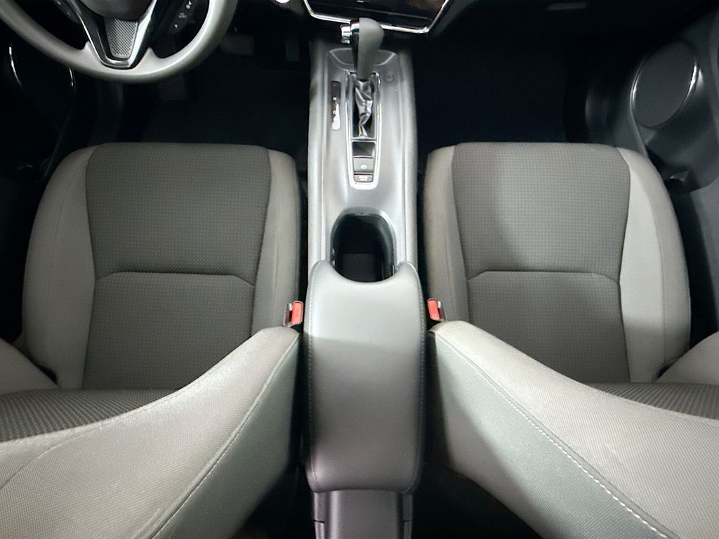 Thumbnail: 2021 Honda HR-V - 16