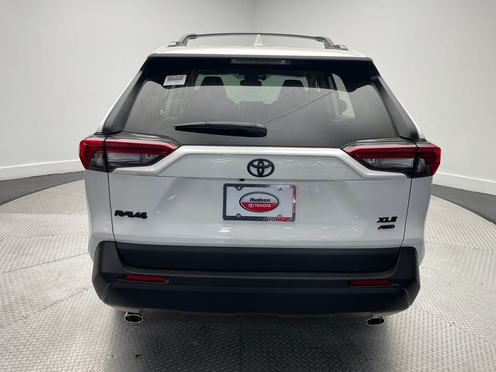 Thumbnail: 2025 Toyota RAV4 - 6