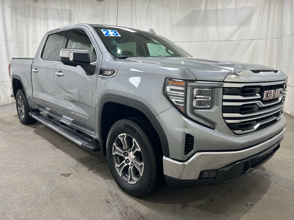 2023 GMC Sierra 1500 SLT Crew Cab 4WD