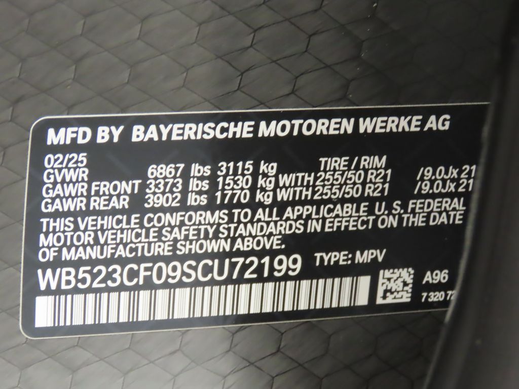 2025 BMW iX xDrive50 31