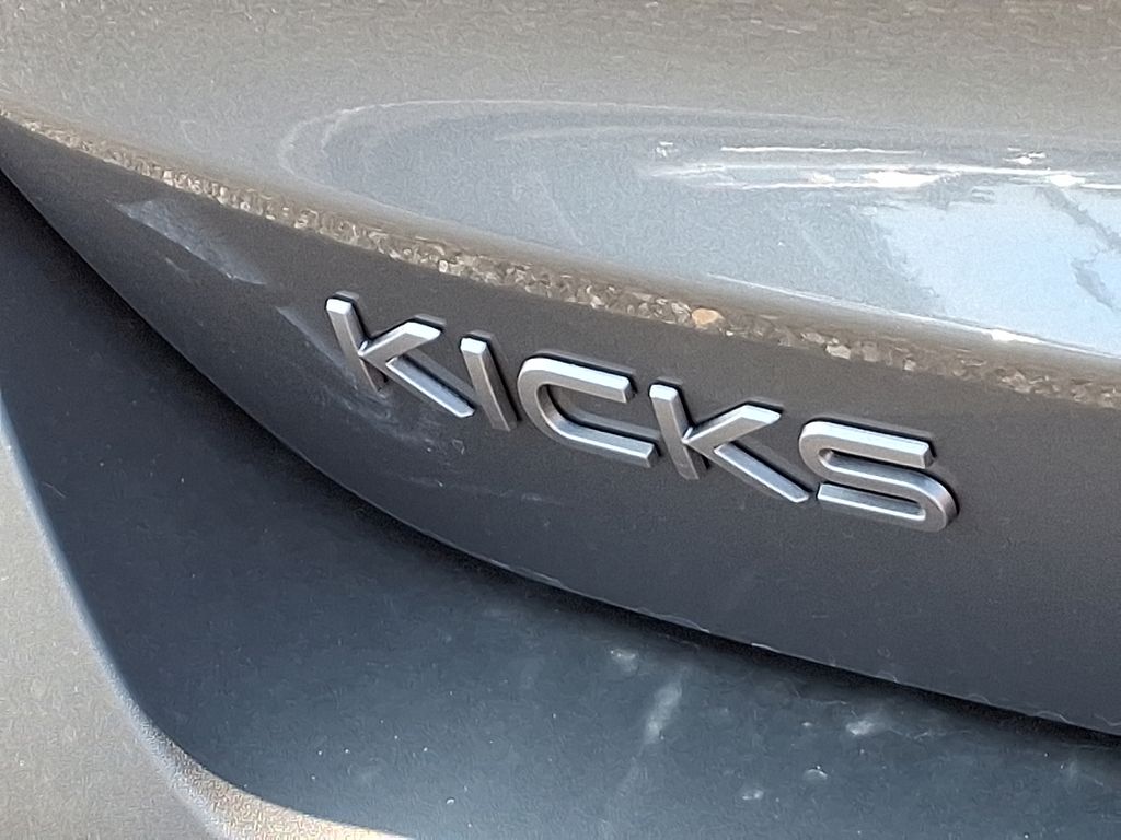 Thumbnail: 2025 Nissan Kicks - 11
