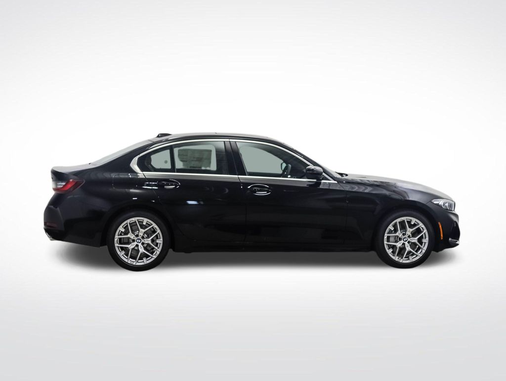 Thumbnail: 2026 BMW 3 Series - 6