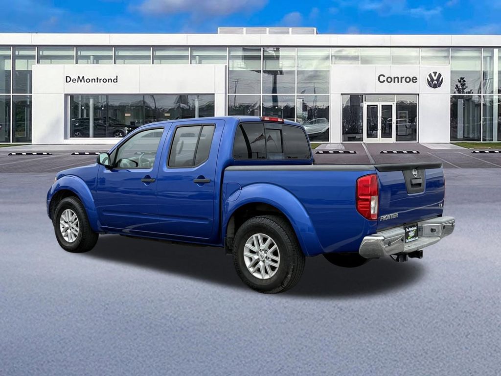 2015 Nissan Frontier SV - 6
