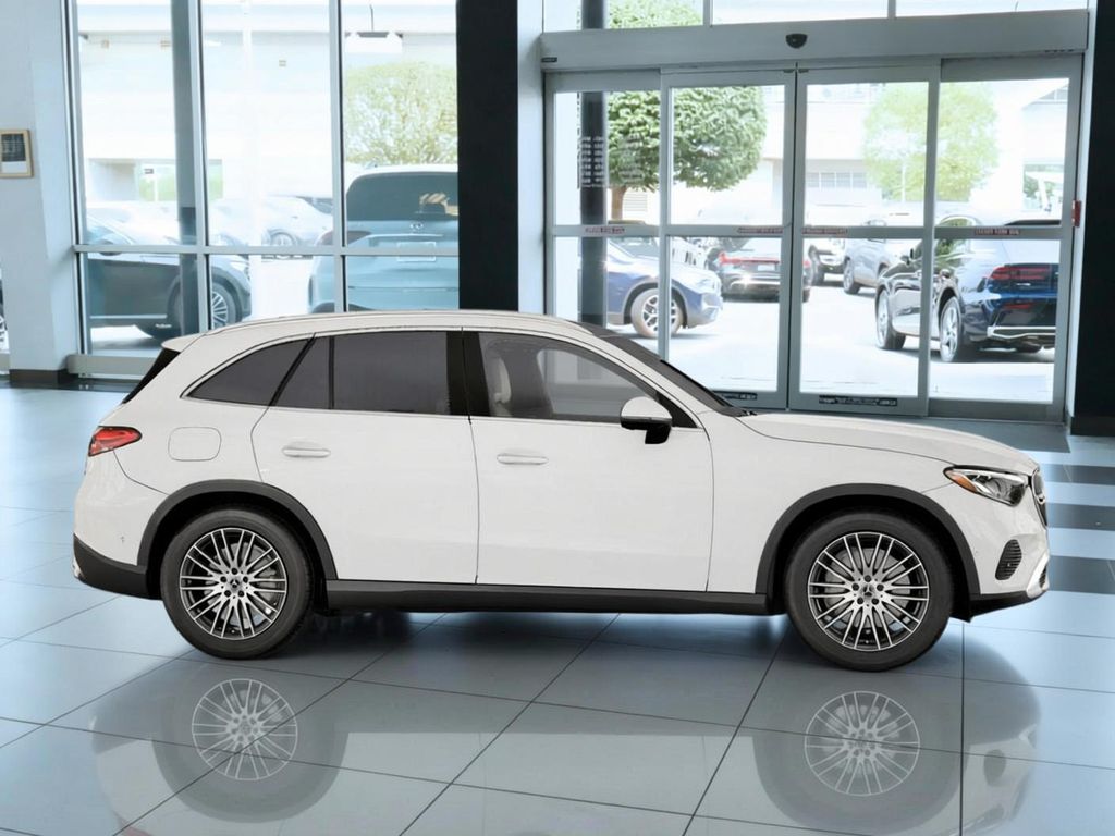 Thumbnail: 2026 Mercedes-Benz GLC - 15