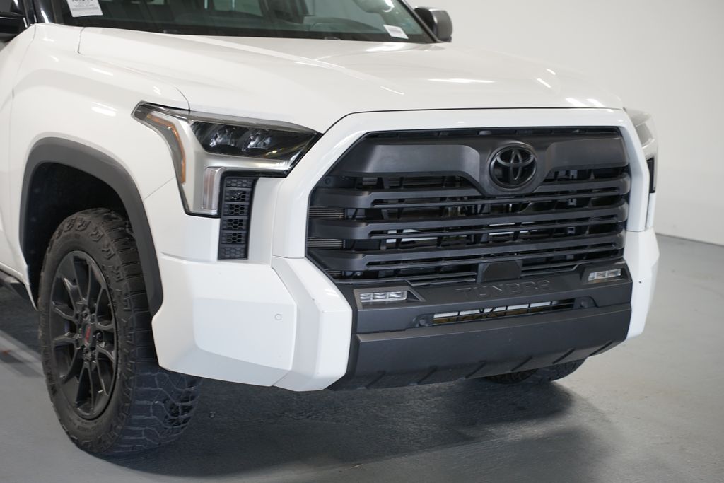 Thumbnail: 2022 Toyota Tundra - 4
