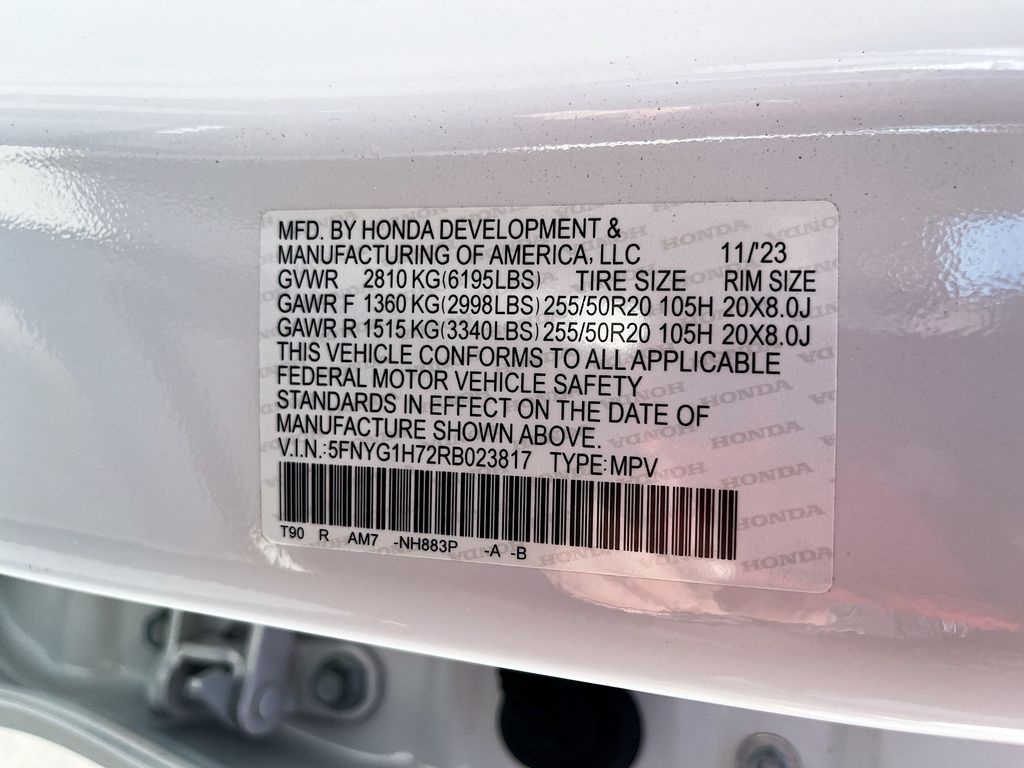 Used 2024 White Honda Touring image 35