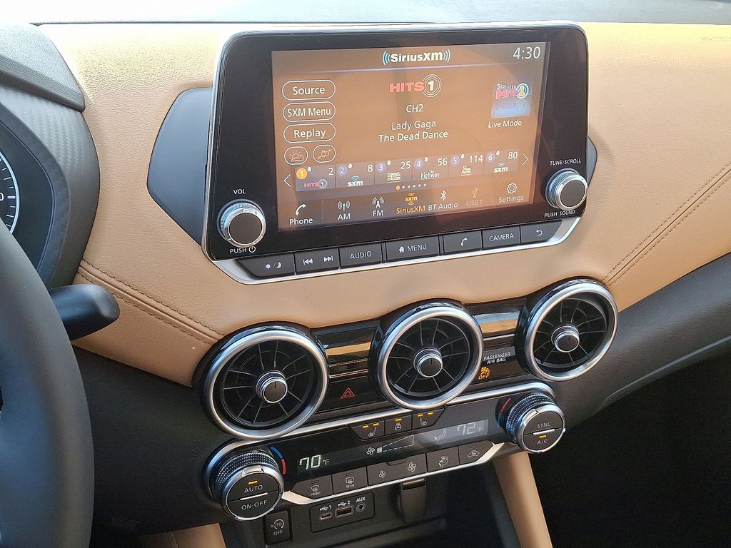 Thumbnail: 2025 Nissan Sentra - 8