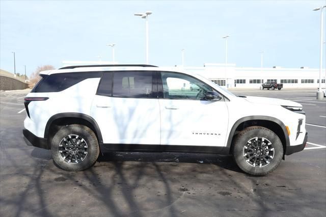 Thumbnail: 2026 Chevrolet Traverse - 9