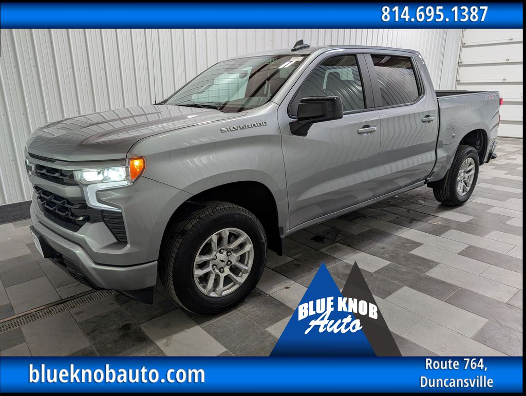 Sterling Gray Metallic 2026 Chevrolet Silverado 1500 Pickup Truck Four-Wheel Drive Automatic