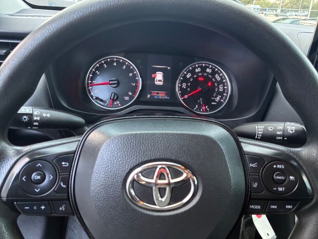 Used Car 2020 Toyota Rav4  Le For Sale Under $20,000 In Austin, Texas