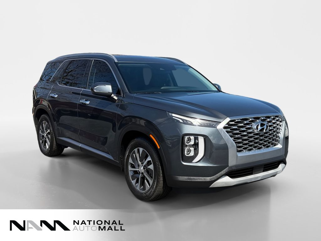 View vehicle photo 7