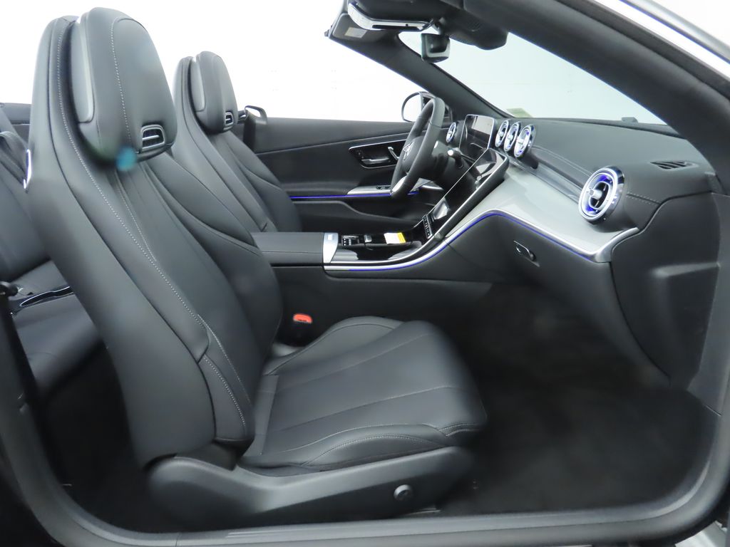 2025 Mercedes-Benz CLE 300 29
