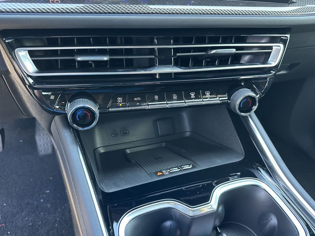 new 2026 Chevrolet Traverse car, priced at $53,495