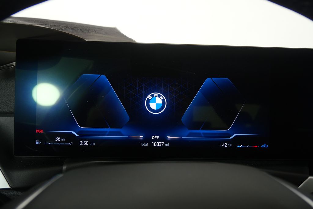 Thumbnail: 2024 BMW 3 Series - 20