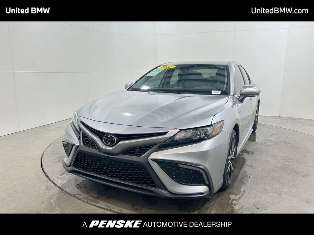 2022 Toyota Camry SE -
                Roswell, GA