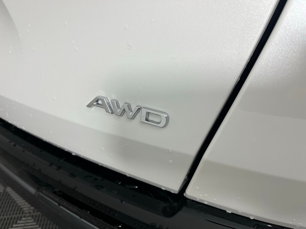 Thumbnail: 2025 Acura ADX - 19