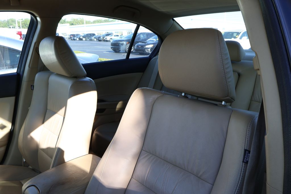 Thumbnail: 2012 Honda Accord - 8