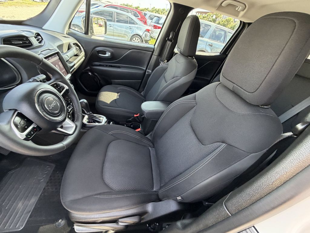 used 2023 Jeep Renegade car, priced at $21,392
