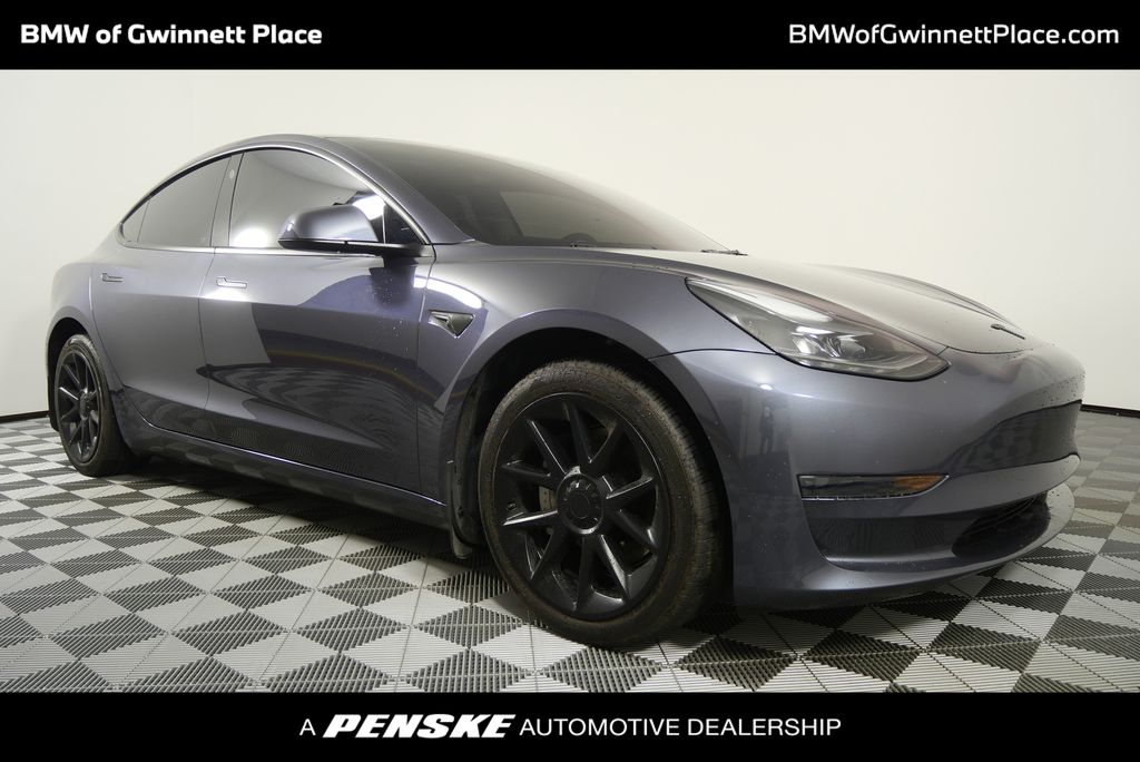 Thumbnail: 2023 Tesla Model 3 - 1