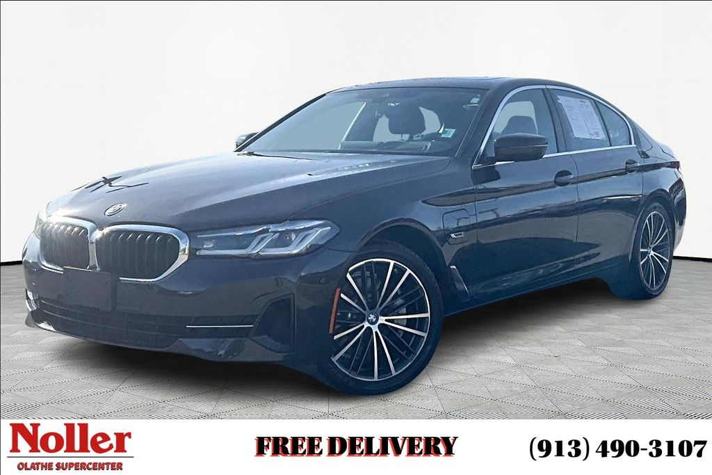 2023 BMW 5 Series 530e xDrive Hybrid Plug-in AWD