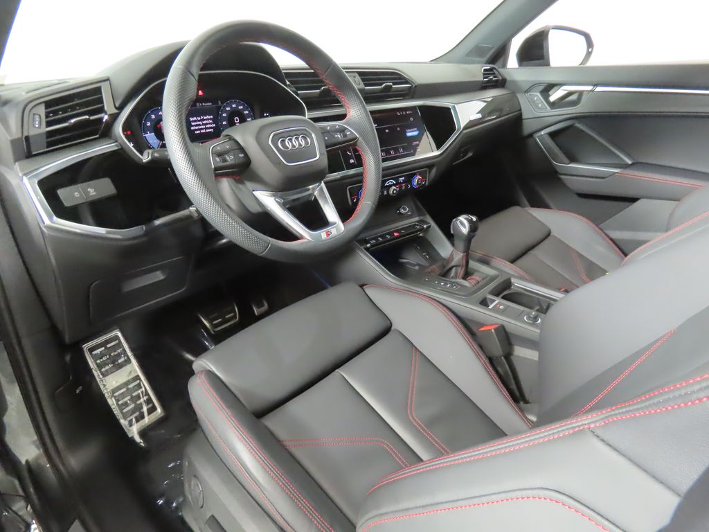 Thumbnail: 2025 Audi Q3 - 29