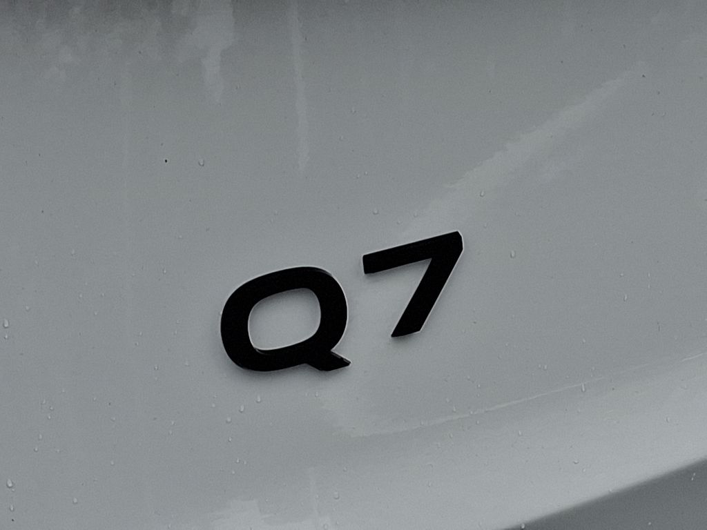 2025 Audi Q7  21