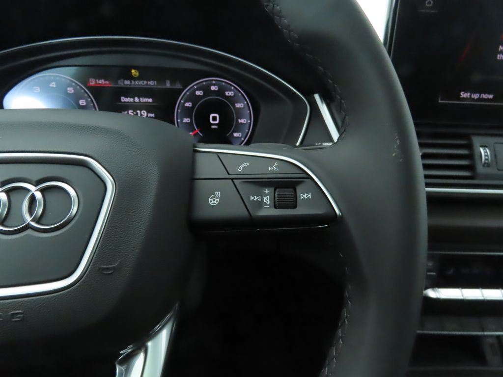 2025 Audi Q5 e Premium Plus 13
