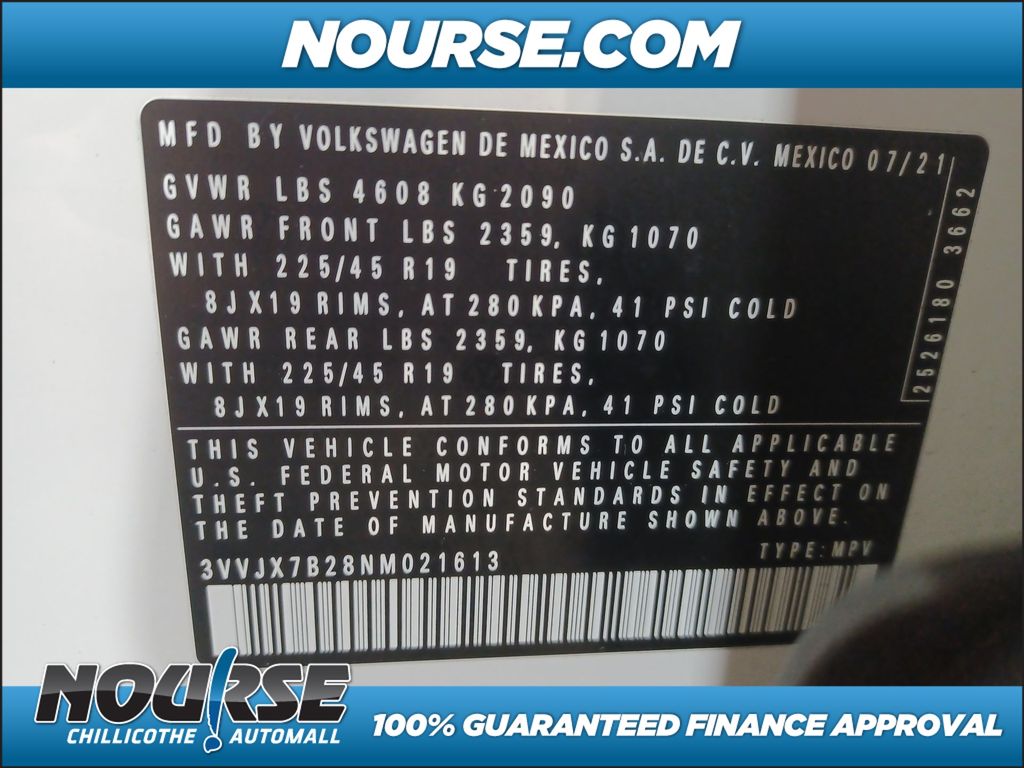 2022 Volkswagen Taos 1.5T SEL photo