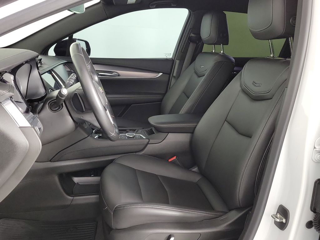2023 Cadillac XT5 Luxury White at Tom Peacock Cadillac