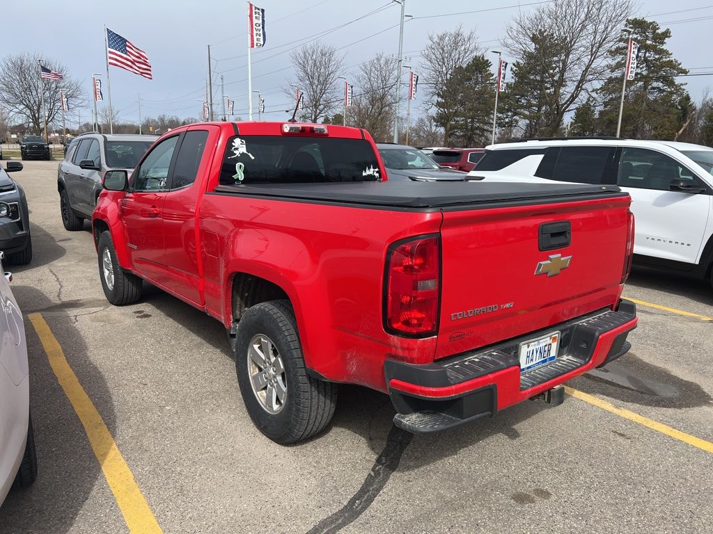 View vehicle photo 5