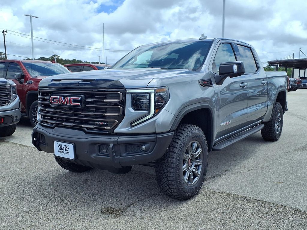 View vehicle photo 3