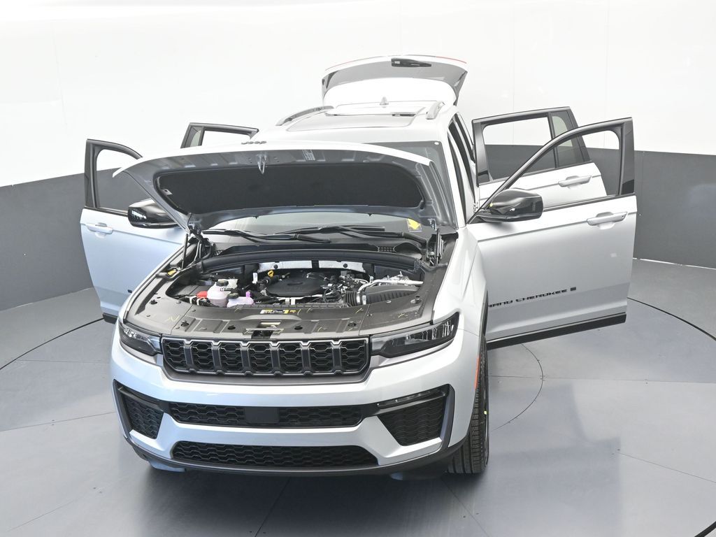 New 2026 Silver Zynith Jeep Limited image 66