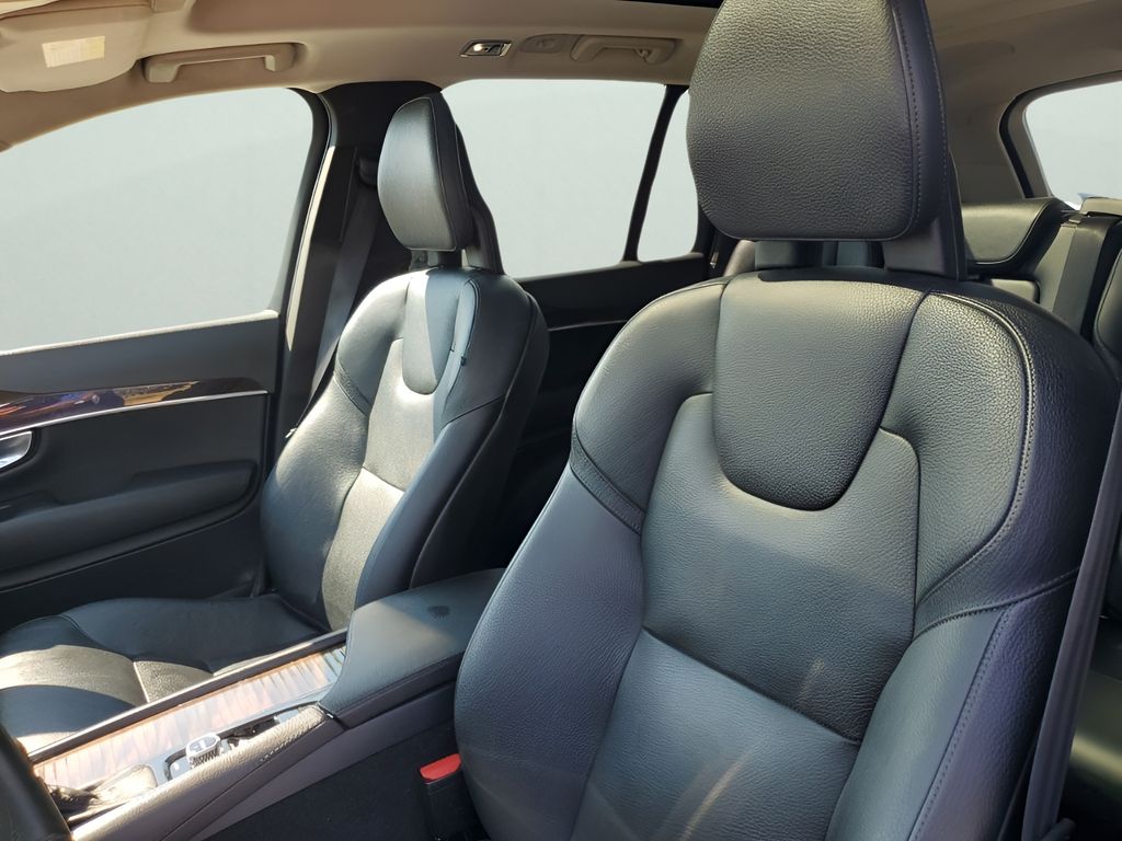 Used Car 2017 Volvo Xc90  T5 Momentum For Sale Under $15,000 In Austin, Texas