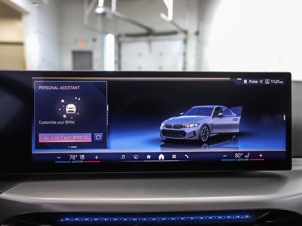 Thumbnail: 2025 BMW 3 Series - 15