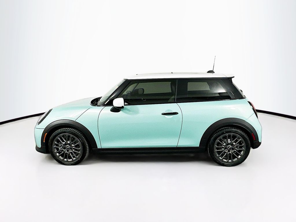 2025 MINI Cooper S 8