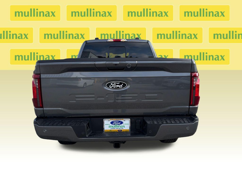 New 2026 Gray Ford XLT image 7