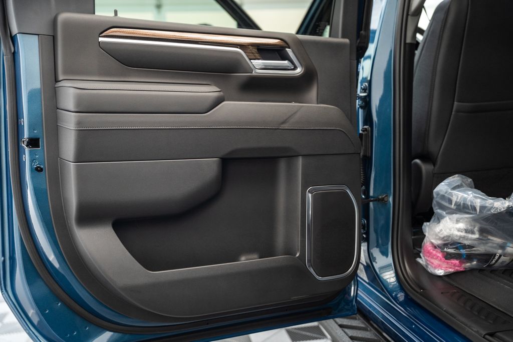 ChevroletSilverado 2500HD35