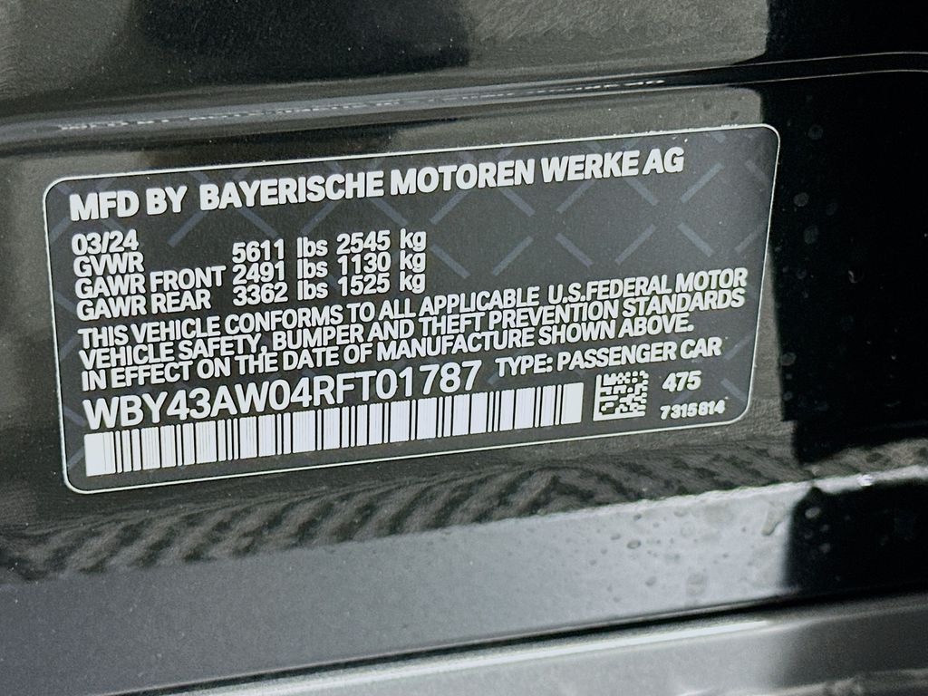 Thumbnail: 2024 BMW i4 - 24