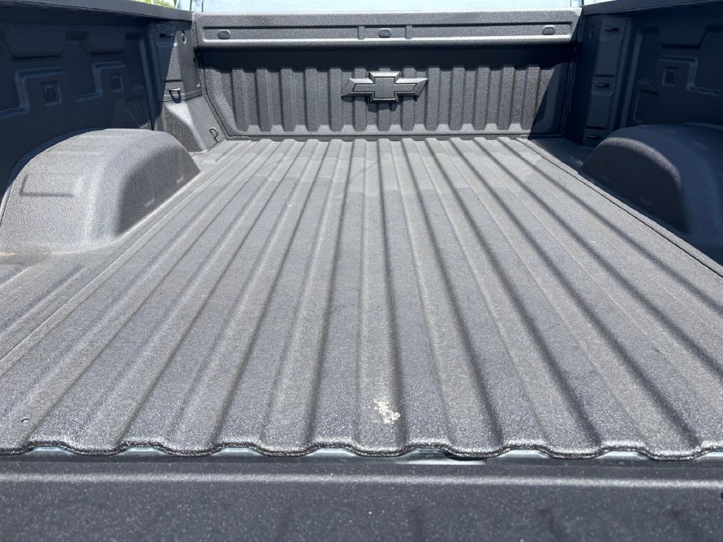New 2025 Gray Chevrolet LTZ image 30