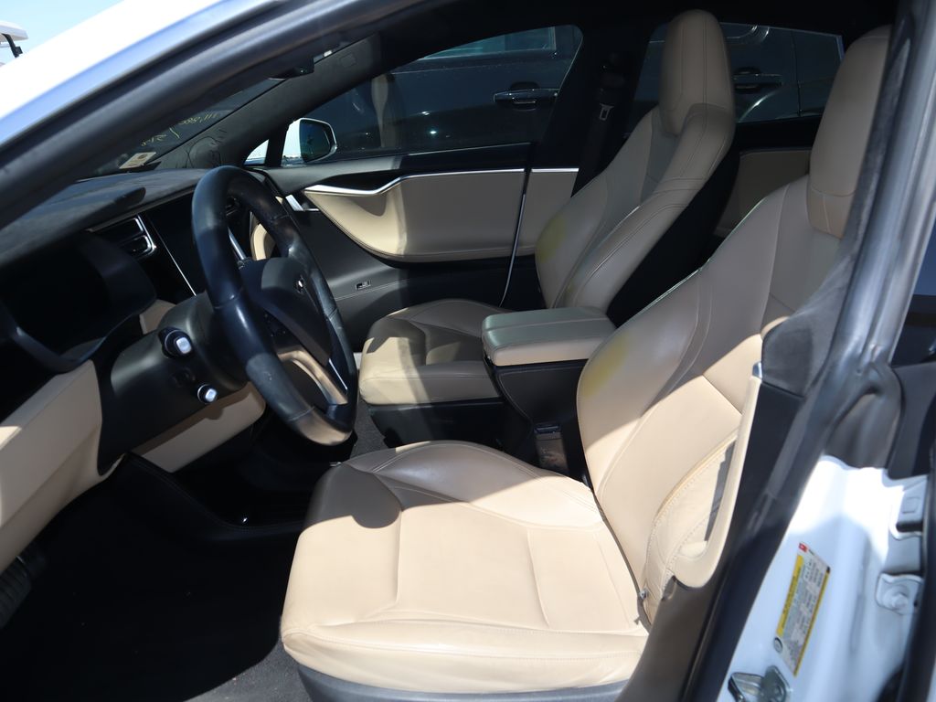2014 Tesla Model S P85D 10