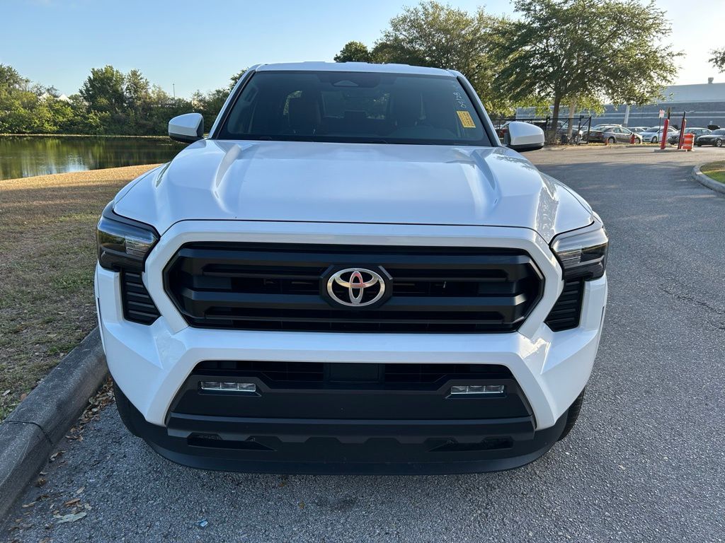 2024 Toyota Tacoma SR5 8