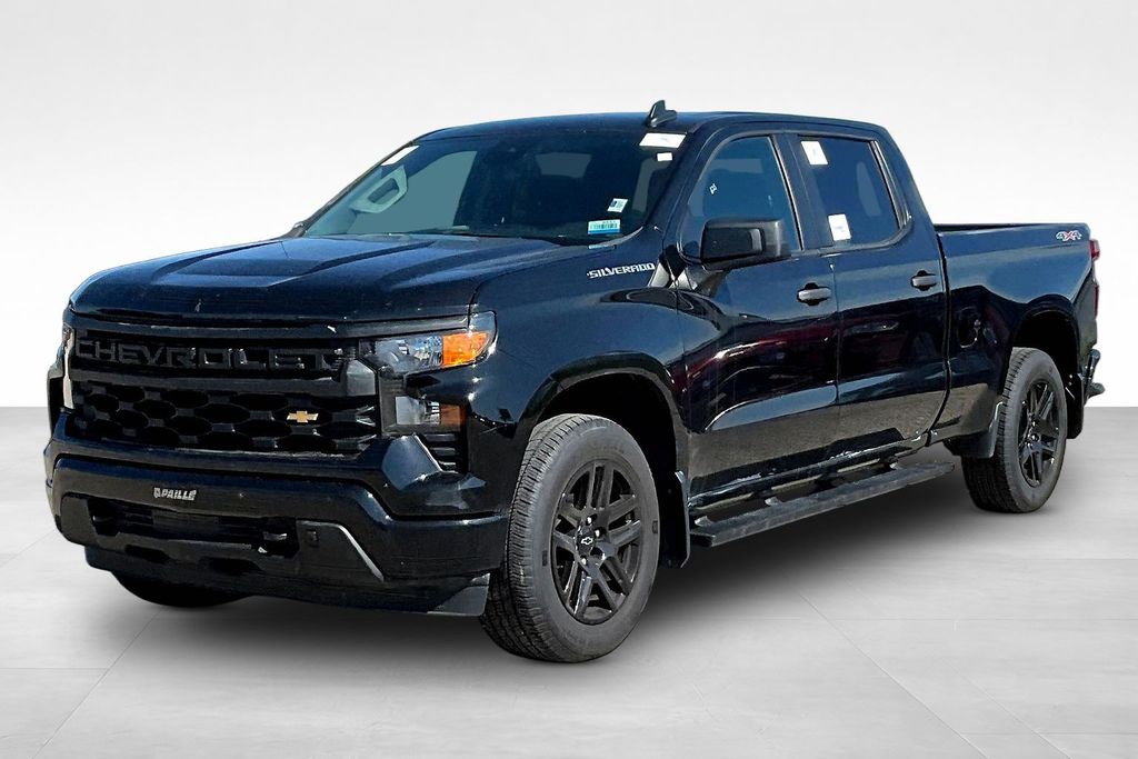 Black 2024 Chevrolet Silverado 1500 Pickup Truck Four-Wheel Drive 8-Speed Automatic