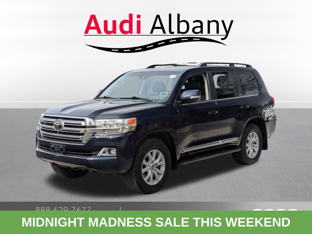 2018 Toyota Land Cruiser AWD