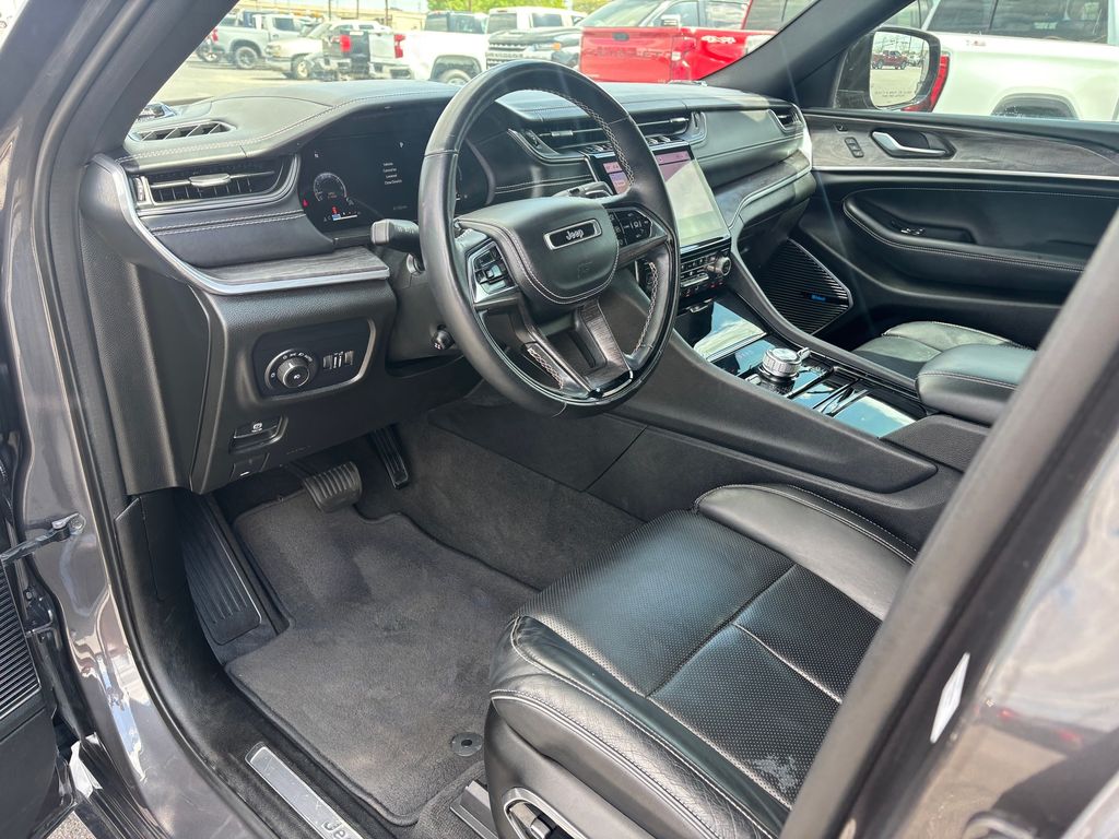 Used Car 2022 Jeep Grand Cherokee L  Overland For Sale Under $35,000 In Austin, Texas