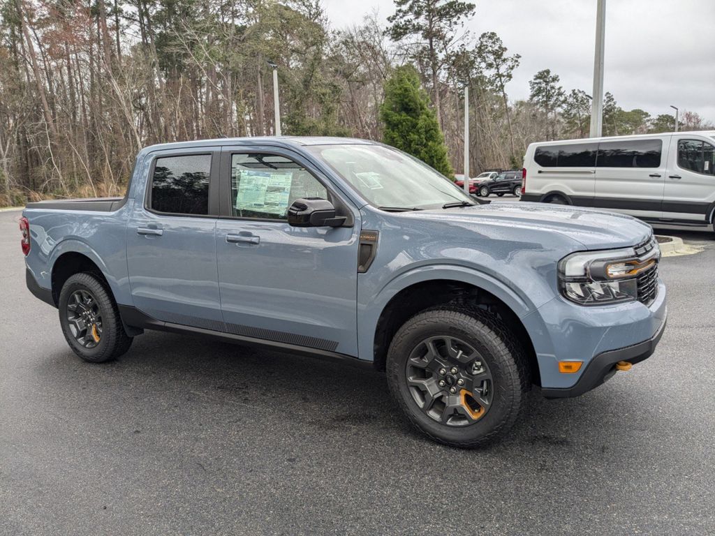 2024 Ford Maverick Lariat