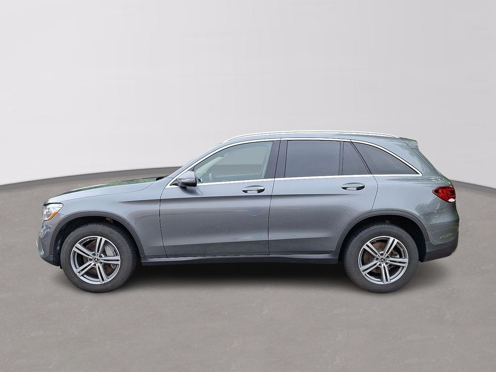 2021 Mercedes-Benz GLC 300 7