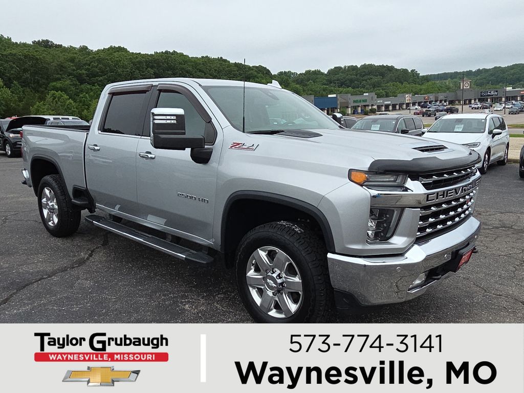 Silver Ice Metallic 2020 Chevrolet Silverado 2500HD LTZ Crew Cab 4WD Pickup Truck Four-Wheel Drive 6-Speed Automatic