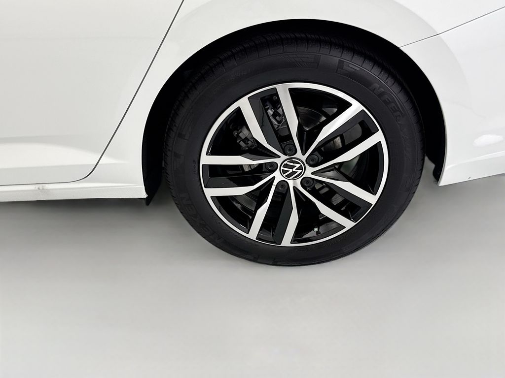 Thumbnail: 2026 Volkswagen Jetta - 29