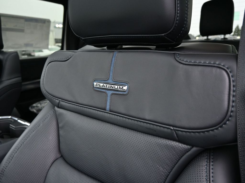 2026 Ford F-350 Platinum