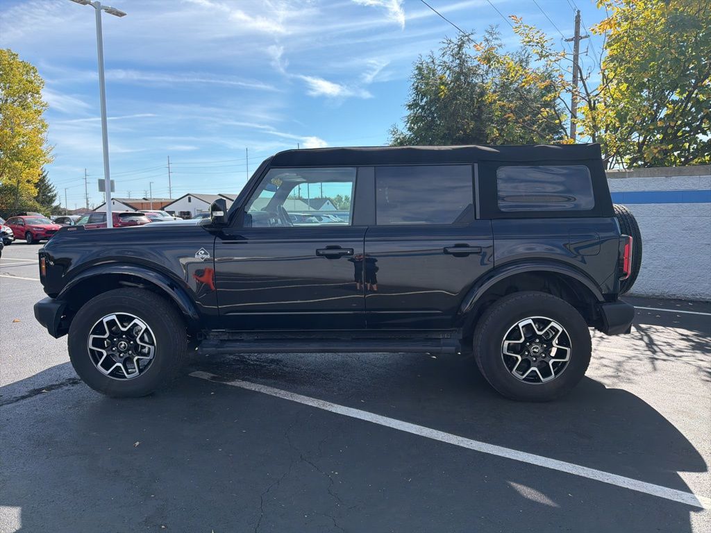 Thumbnail: 2023 Ford Bronco - 2